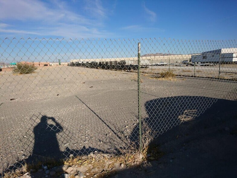 More Photos Of Las Vegas Blvd @ N. Lamb BLVD, Las Vegas Land For Sale