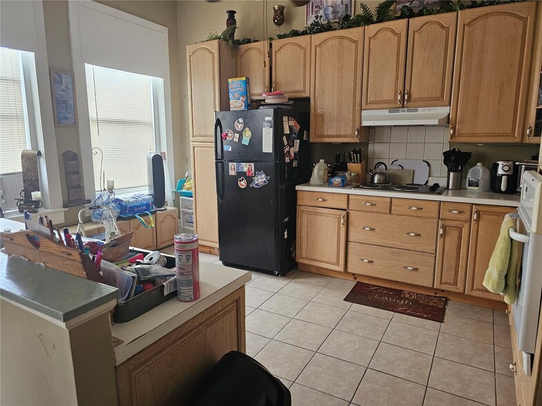 More Photos Of 106 E Tarpon Ave, Tarpon Springs Apartments For Sale
