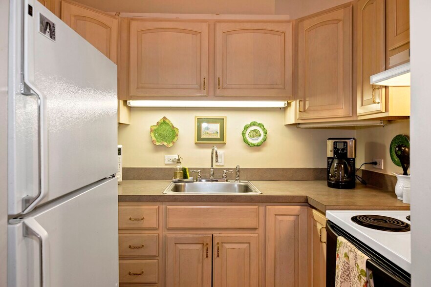 More Photos Of 1755 18th St Nw, Washington Apartments For Sale