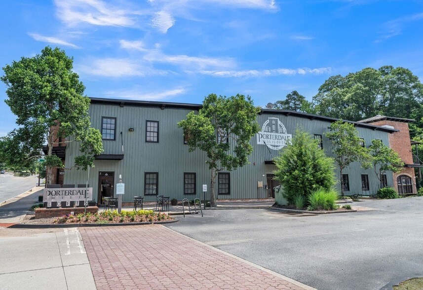 More Photos Of 2100 Main St, Porterdale Apartments For Lease