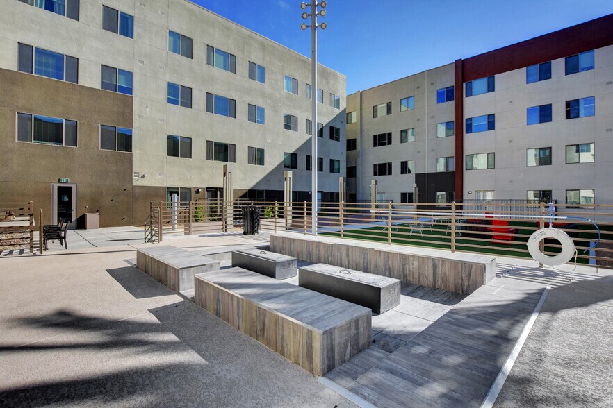 More Photos Of 1055 E Tropicana Ave, Las Vegas Apartments For Lease