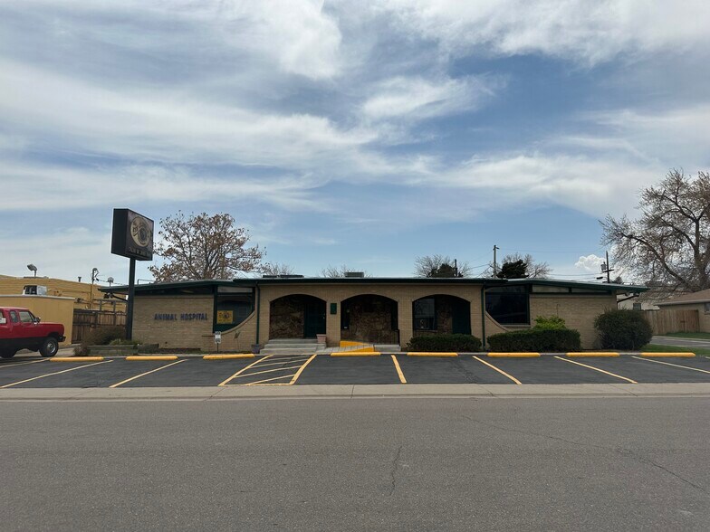 Primary Photo Of 7630 W 39th Ave, Wheat Ridge Medical For Lease