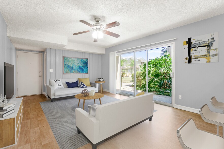 More Photos Of 5055 73rd St, San Diego Apartments For Sale