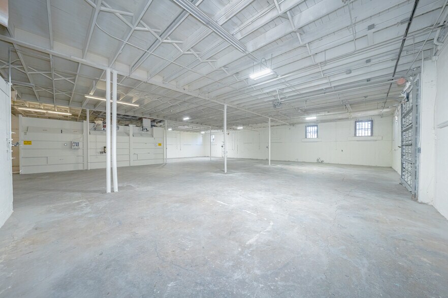 More Photos Of 716 NW 7th Ave, Fort Lauderdale Warehouse For Lease