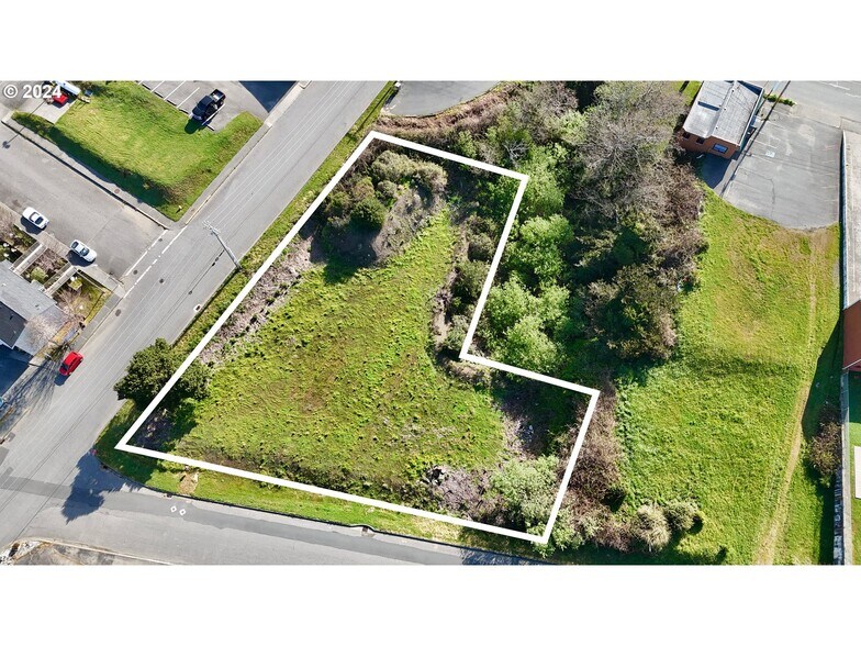 More Photos Of 0 Hillcrest Street, Gold Beach Land For Sale