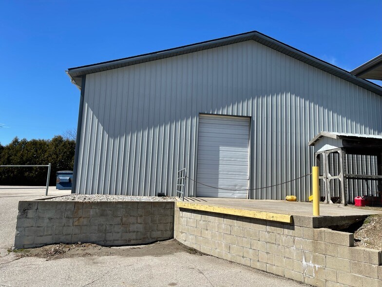More Photos Of 3520 Rennie School Rd, Traverse City Warehouse For Lease
