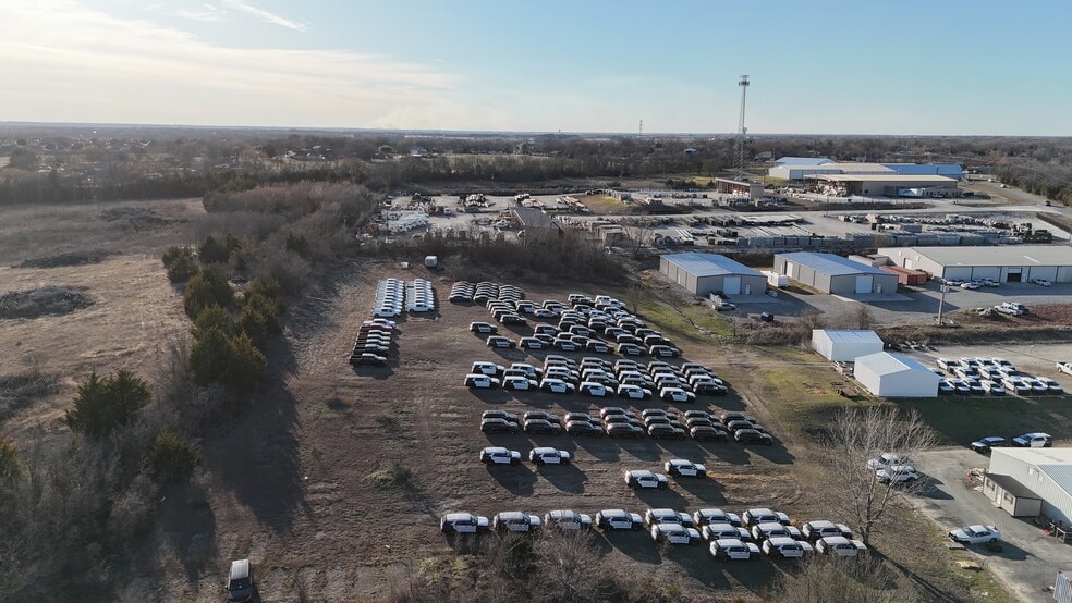 More Photos Of 659 Martin Duke Rd, Van Alstyne Warehouse For Lease