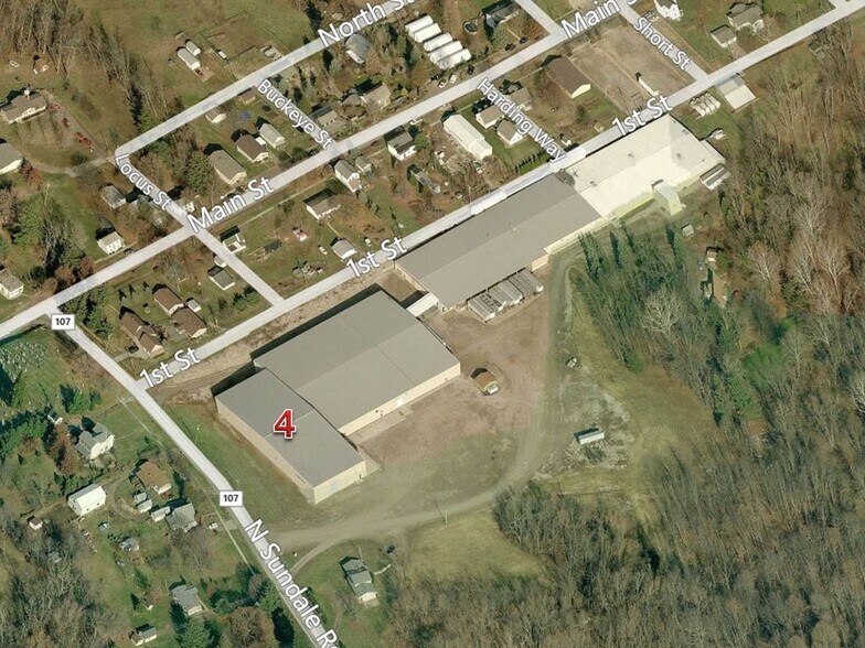 More Photos Of 102 N Sundale Rd, Norwich Warehouse For Lease