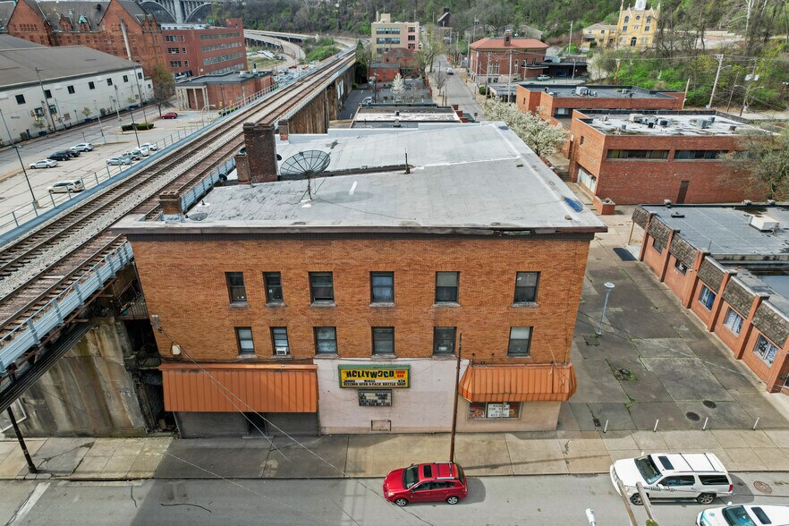 More Photos Of 830-840 Linden Ave, East Pittsburgh General Retail For Sale