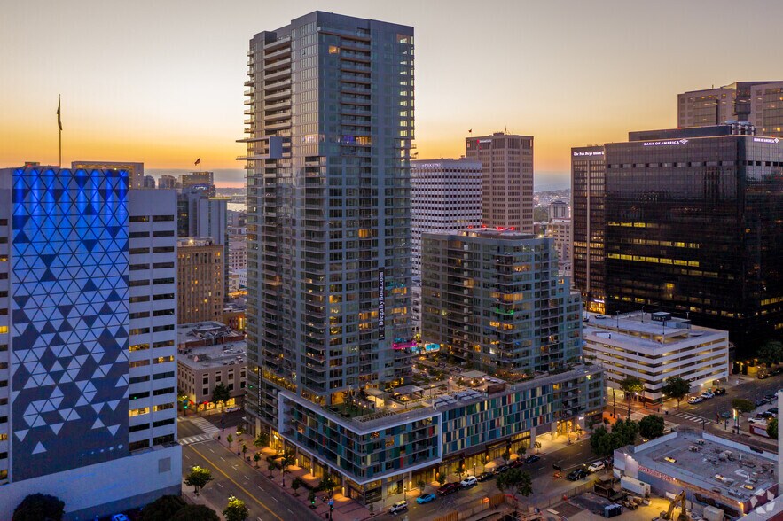Primary Photo Of 702 Broadway, San Diego Apartments For Lease