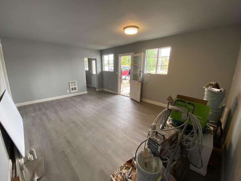 More Photos Of 616 Columbia Ave, Bridgeport Multifamily For Sale