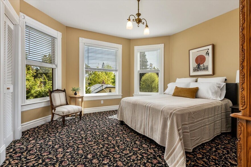 More Photos Of 358 Mill St, Grass Valley Specialty For Sale