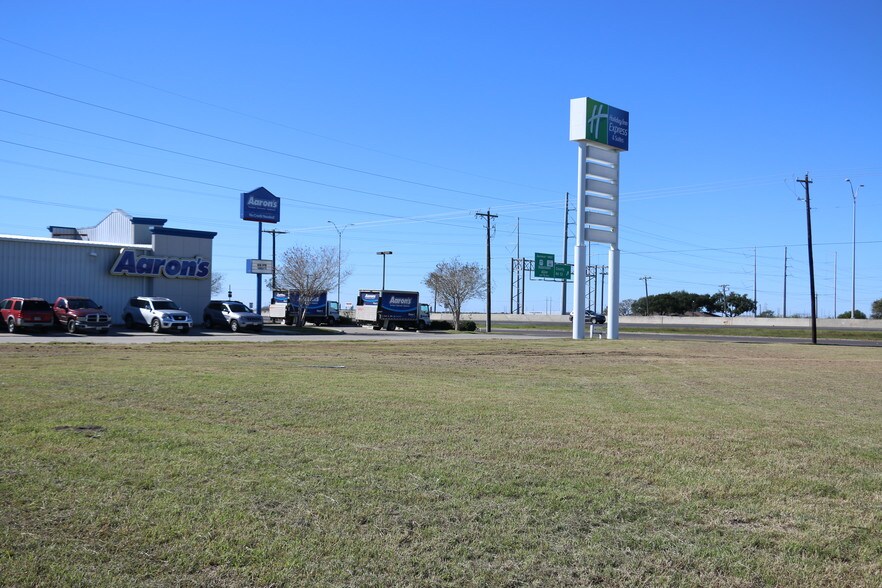 More Photos Of US Hwy 77 & Brookhaven Dr, Corpus Christi Land For Sale