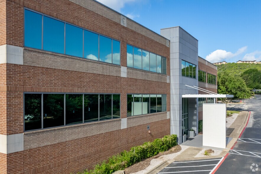 More Photos Of 6801 N Capital of Texas Hwy, Austin Unknown For Lease