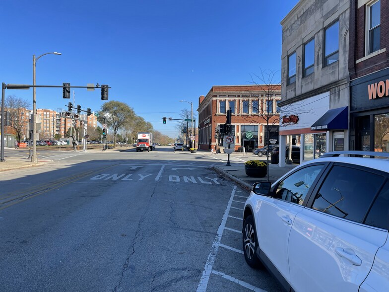 More Photos Of 6 W Burlington Ave, La Grange Storefront Retail Residential For Lease