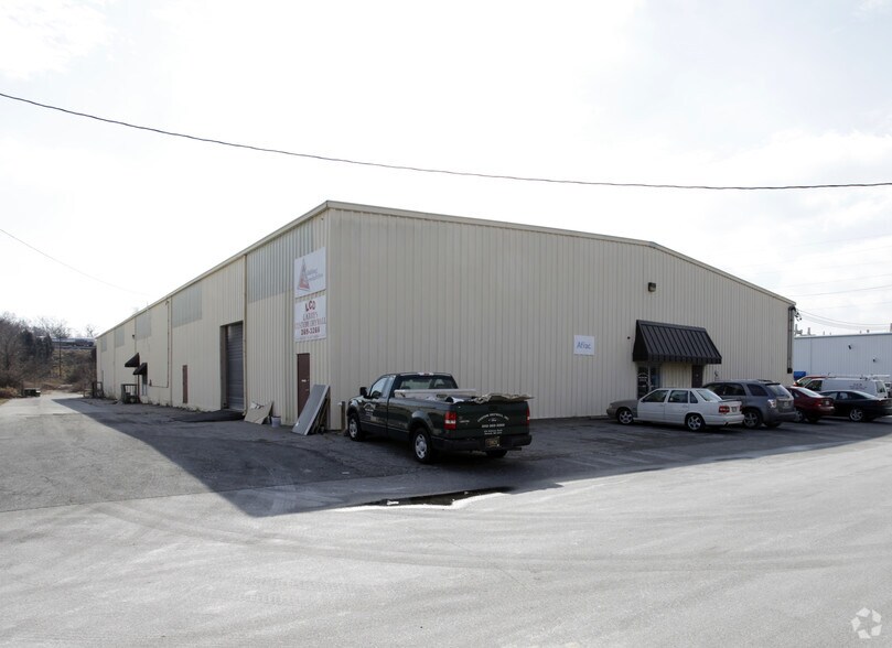More Photos Of 573 Bellevue Rd, Newark Warehouse For Lease