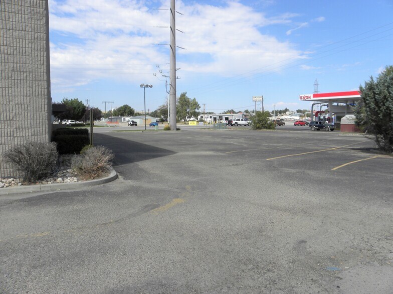 More Photos Of 305 SW Wyoming, Casper Office For Sale