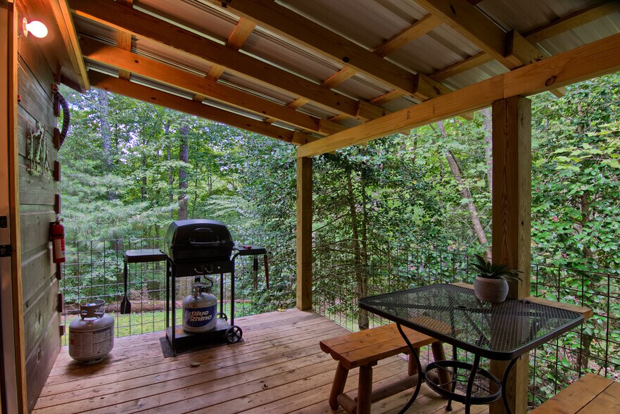 More Photos Of 5830 NC 209 Hwy, Hot Springs Specialty For Sale