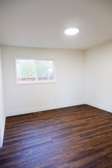 More Photos Of 940 York St, Vallejo Apartments For Sale