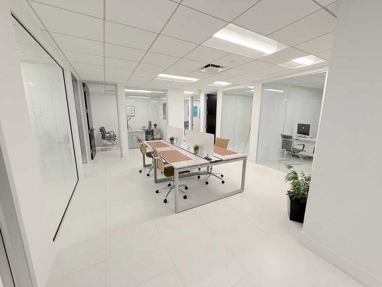 More Photos Of 1000 Brickell Ave, Miami Office For Sale