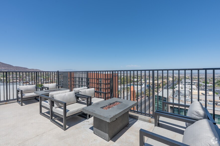 More Photos Of 215-219 S Water St, Henderson Apartments For Lease