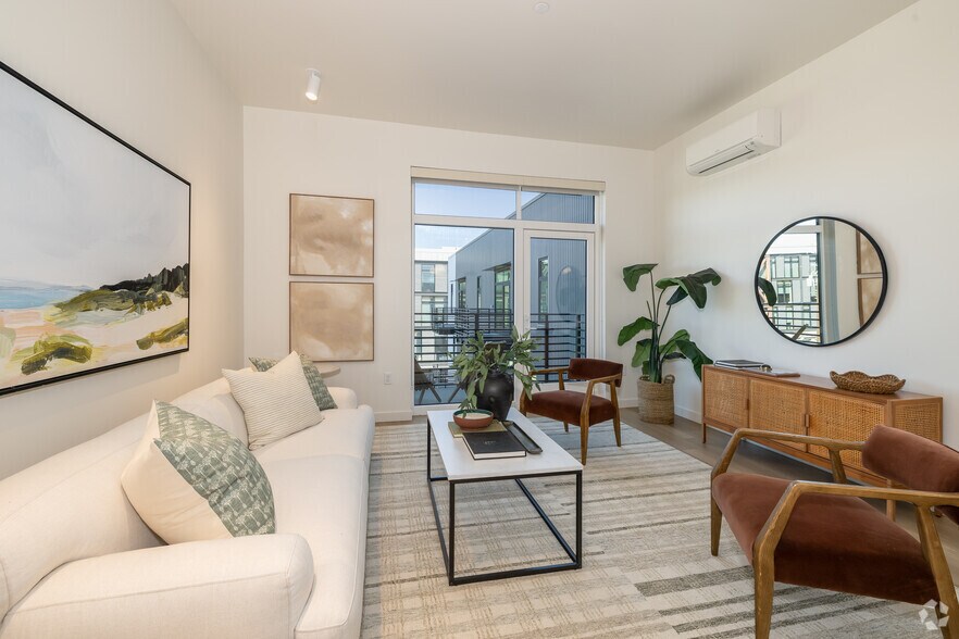 More Photos Of 1629 S St, Sacramento Apartments For Lease
