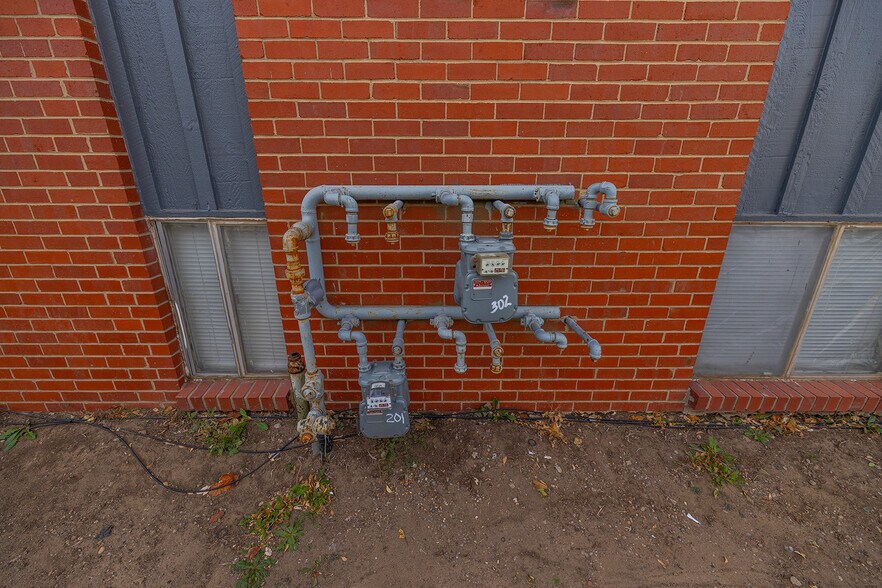 More Photos Of 2520 E Lincoln St, Wichita Apartments For Sale