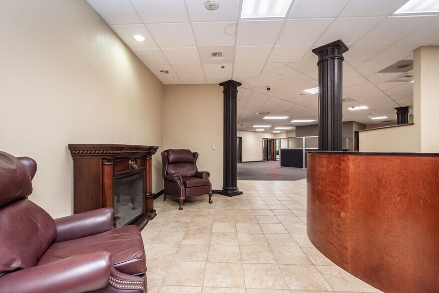 More Photos Of 9401 E Stockton Blvd, Elk Grove Coworking Space