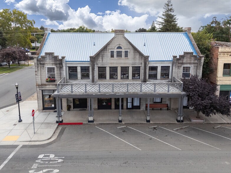 More Photos Of 479 B St, Biggs Storefront Retail Office For Sale