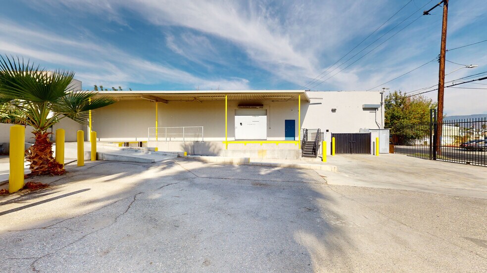 More Photos Of 575 W Base Line St, San Bernardino Freestanding For Sale