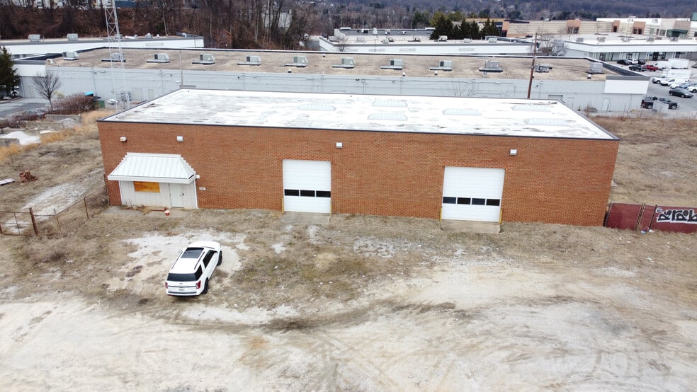 More Photos Of 1526 E Joppa Rd, Towson Auto Repair For Sale