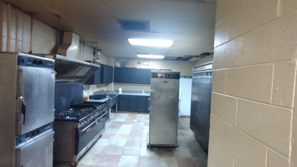 More Photos Of 602 Looney Ave, Memphis Religious Facility For Sale