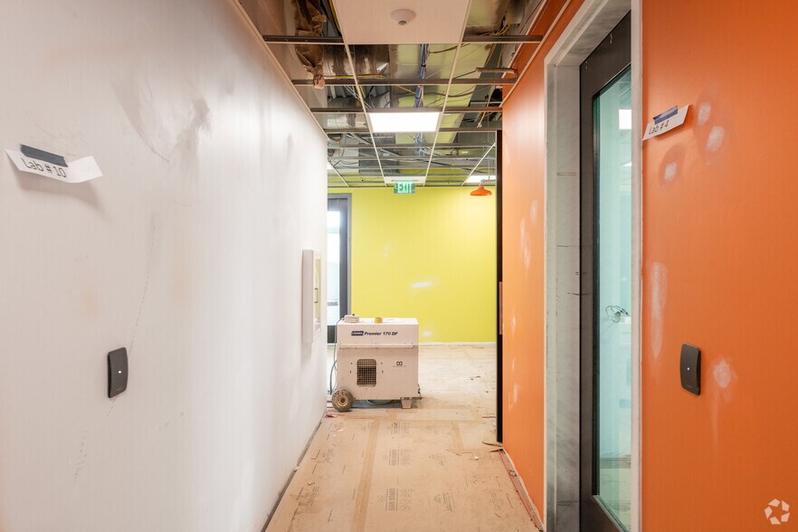 More Photos Of 308 E Vine Dr, Fort Collins Research And Development For Lease