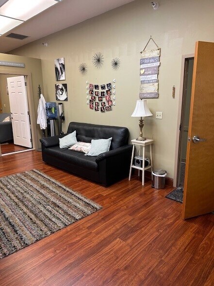 More Photos Of 6328 Fairmount Ave, El Cerrito Office For Sale