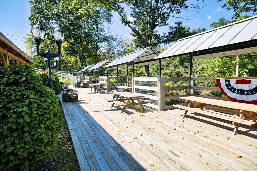 More Photos Of 2478 NY-145, East Durham Bar For Sale
