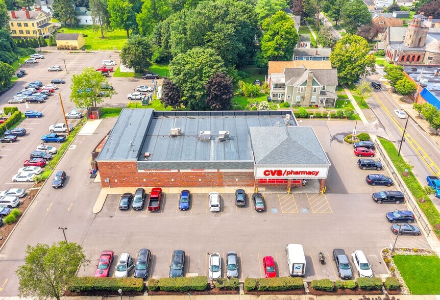 More Photos Of 33 Park St, Owego Drugstore For Sale