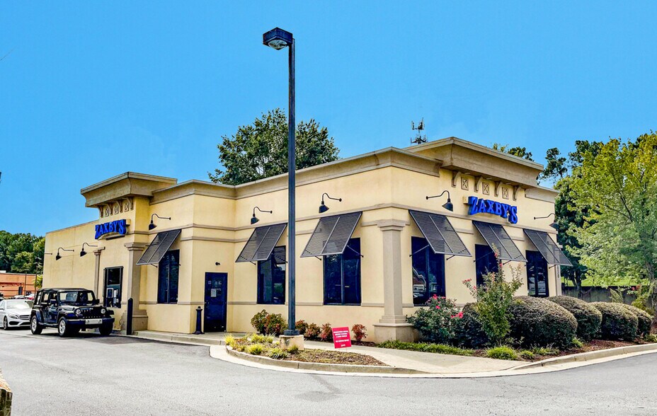 More Photos Of 3030 Johnson Ferry Rd, Marietta Fast Food For Sale