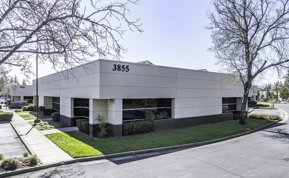 More Photos Of 3855 Atherton Rd, Rocklin Flex For Lease