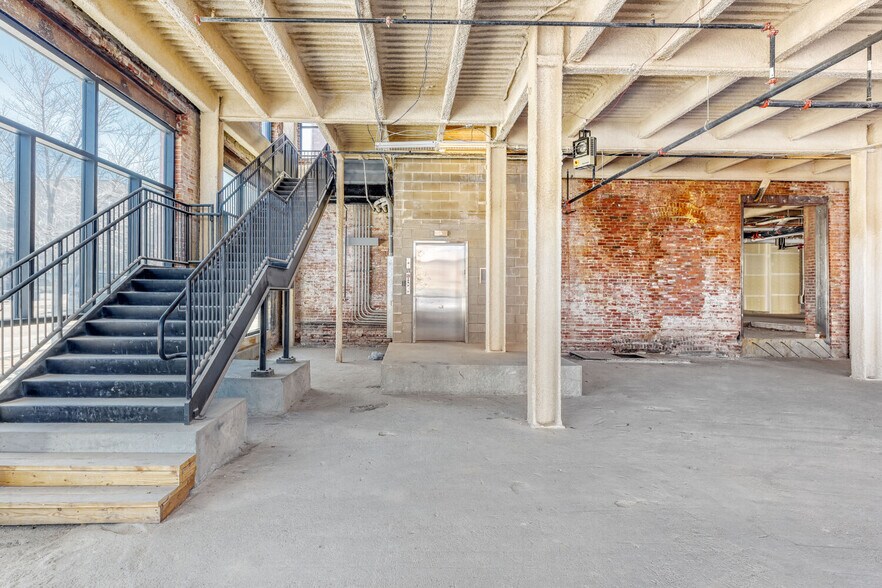 More Photos Of 1665 N Pearl St, Denver Apartments For Sale