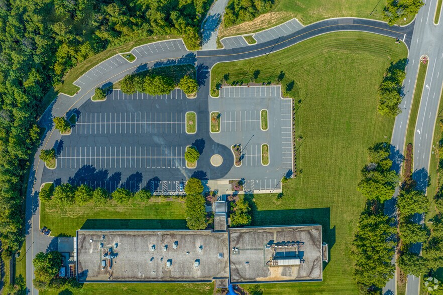 More Photos Of 4090 Premier Dr, High Point Unknown For Sale