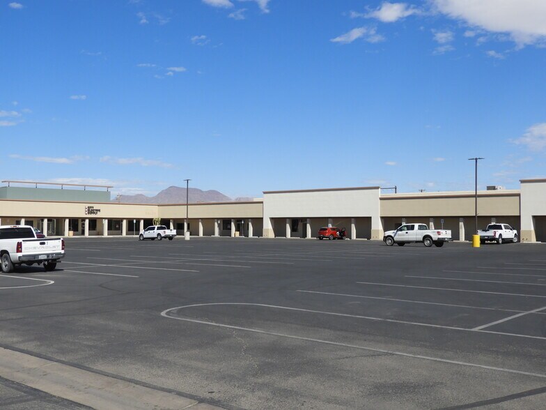 More Photos Of 1960 W Thatcher Blvd, Safford Unknown For Lease