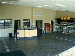 More Photos Of 3218 N Main St, Cleburne Auto Dealership For Lease