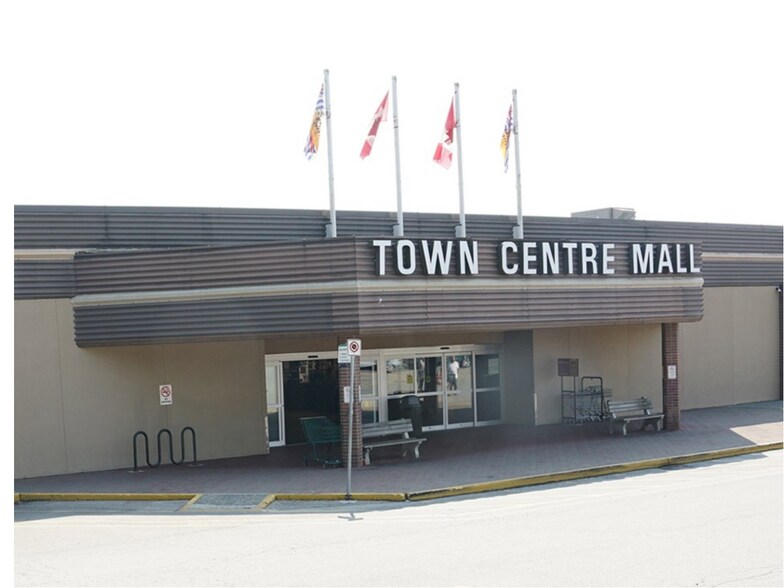 Primary Photo Of 7100 Alberni St, Powell River Storefront For Lease