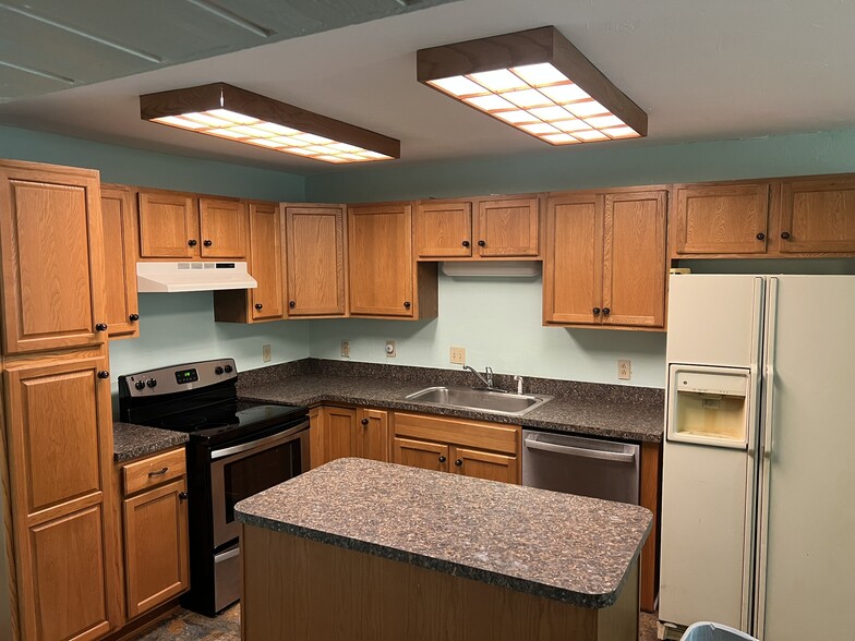 More Photos Of 2302 Jim Lee Rd, Tallahassee Specialty For Sale