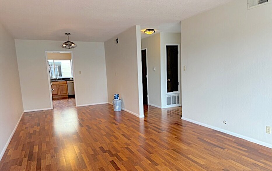 More Photos Of 463 23rd Ave, San Francisco Multifamily For Sale