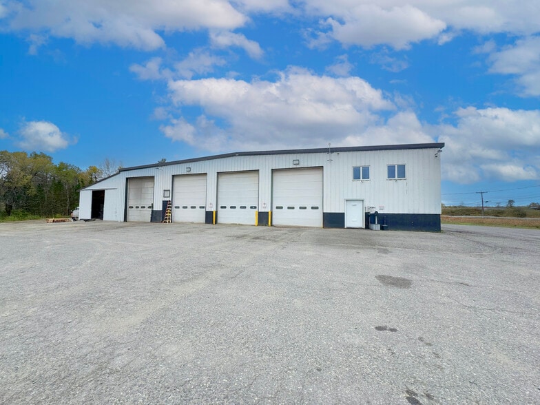 Primary Photo Of 162 Hinckley Rd, Clinton Industrial For Sale