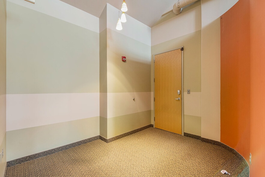 More Photos Of 495 Uinta Way, Denver Medical For Sale