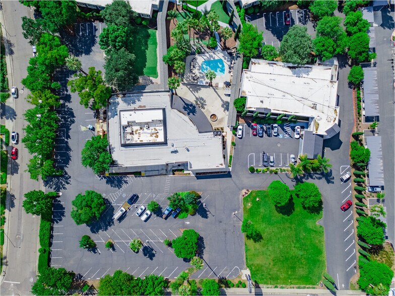 More Photos Of 4120 Chiles Rd, Davis Restaurant For Sale