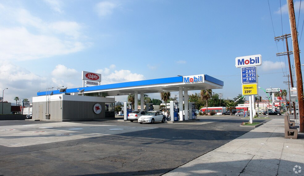More Photos Of 5560 Van Nuys Blvd, Sherman Oaks Service Station For Sale