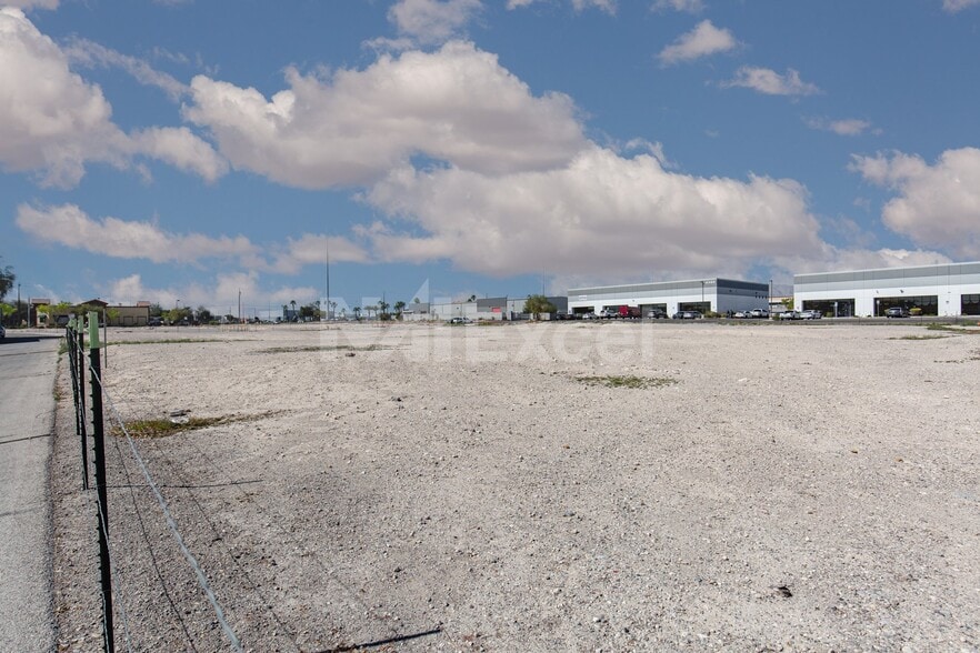 More Photos Of 4364 E Craig Rd, Las Vegas Land For Lease